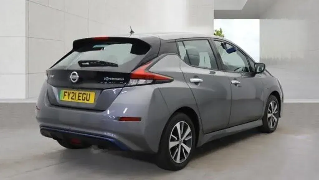 Used Nissan Leaf Acenta 110 kW (150 HP) 2021 Hatchback