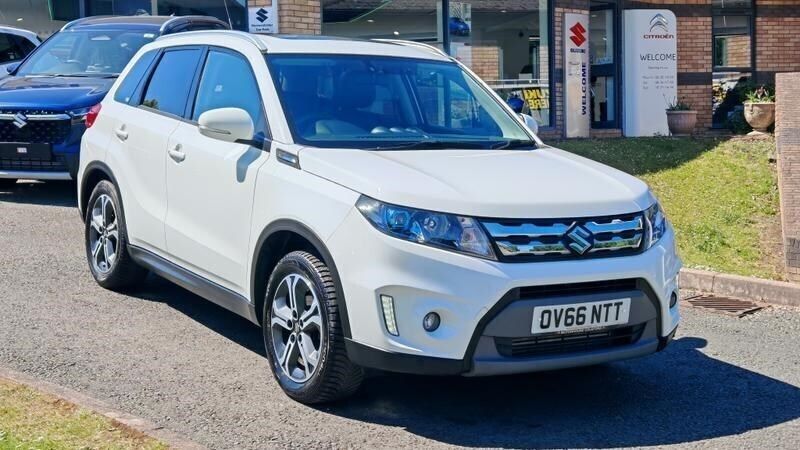 White Used 2016 Suzuki Vitara SZ5 SUV | £10,995 (Fair price) - Image 1/4