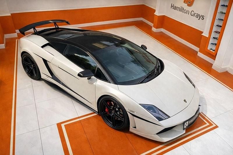 Used Lamborghini Gallardo 600 HP (441 kW) 2010 White Coupe