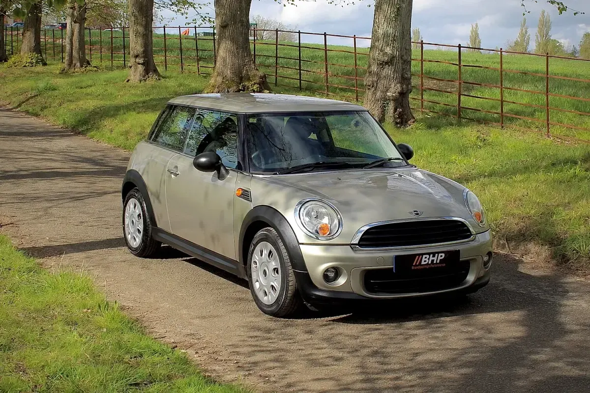 Used Mini ONE Hatch 2010 Silver Hatchback