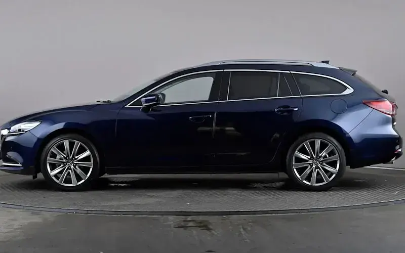 Used Mazda 6 Inclusive 165 HP (121 kW) 2019 Blue Estate
