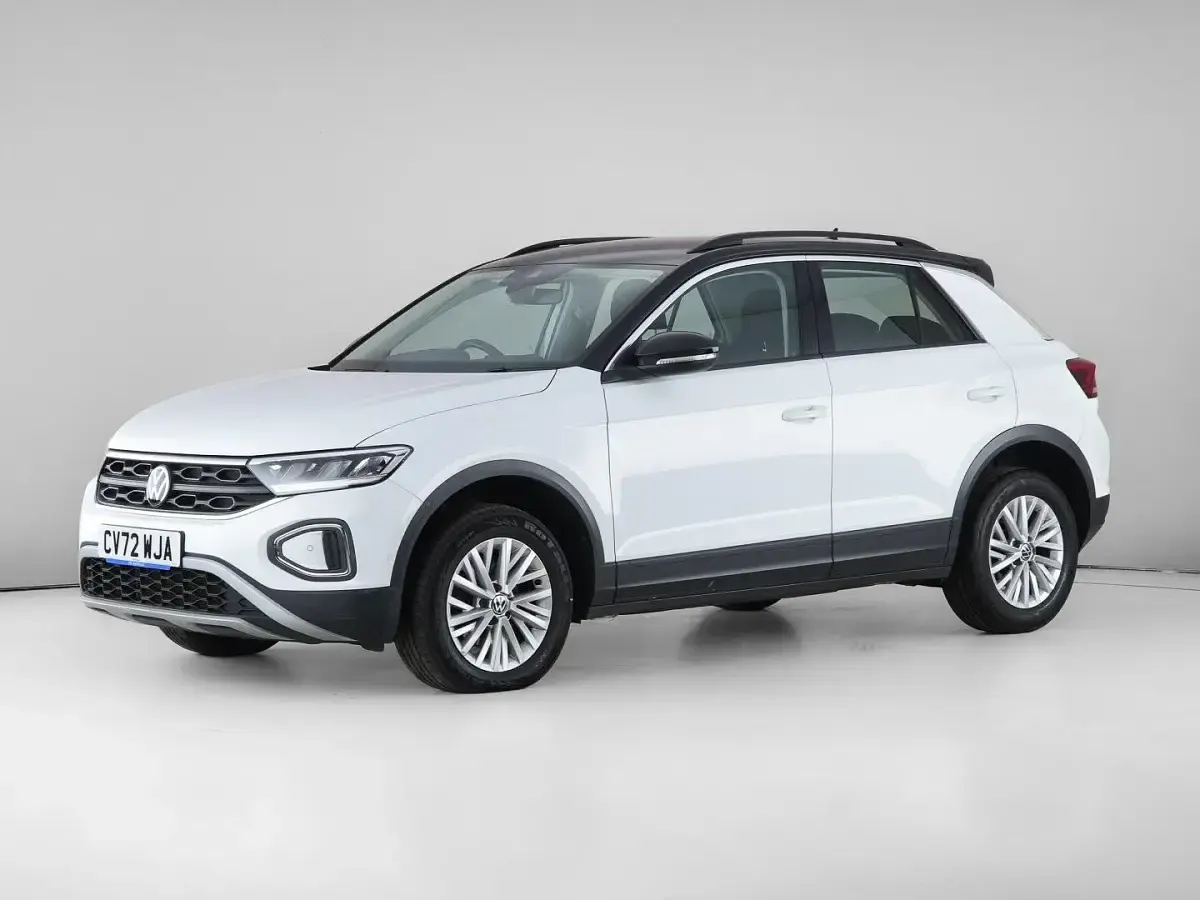Used VW T-Roc Life 150 HP (110 kW) 2022 White SUV
