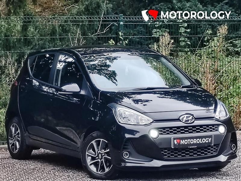 Black Used 2017 Hyundai i10 Premium Hatchback | £6,750 (Fair price) - Image 1/4