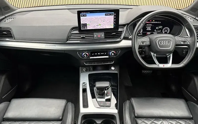 Used Audi Q5 Competition 367 HP (269 kW) 2023 Blue SUV
