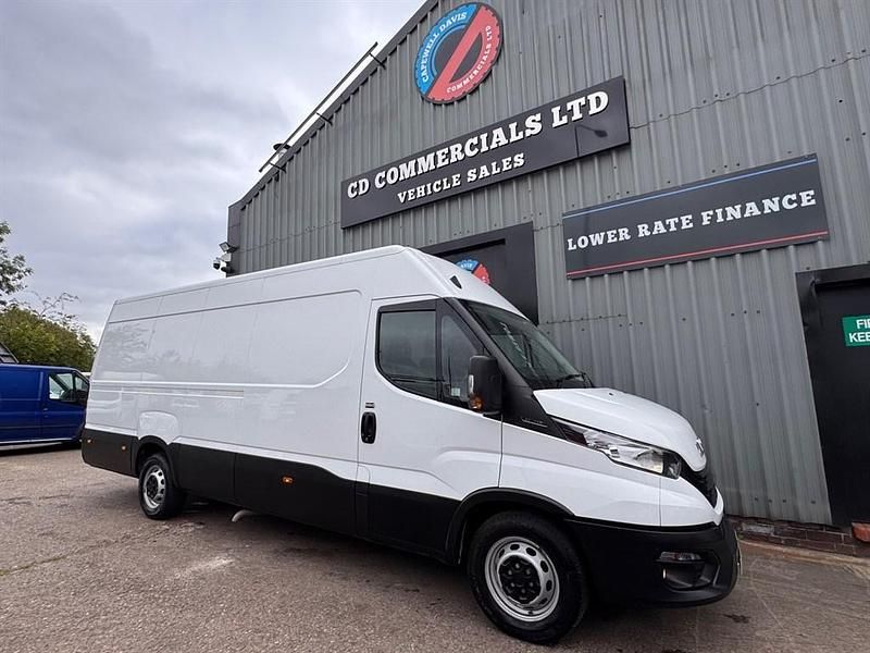 White Used 2024 Iveco Daily Van | £22,995 (Fair price) - Image 1/3