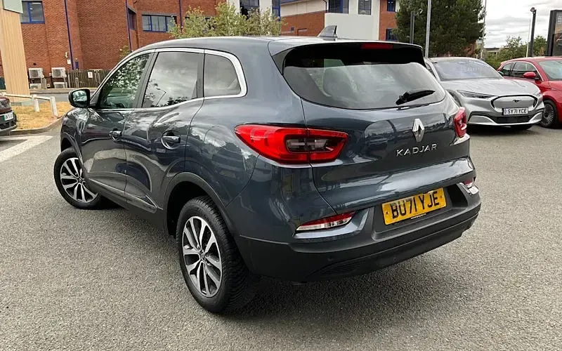 Used Renault Kadjar Iconic 140 HP (102 kW) 2021 Grey SUV