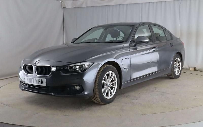 Used BMW 330e Comfort Edition 252 HP (185 kW) 2017 Grey Sedan
