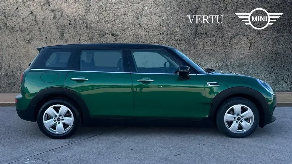 Used Mini Cooper Clubman Classic 136 HP (100 kW) 2022 Green Estate