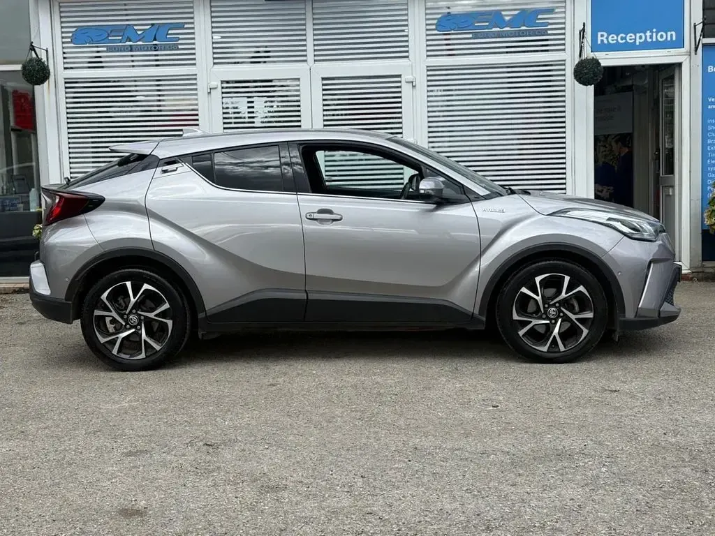 Used Toyota C-HR Design 122 HP (89 kW) 2021 Silver SUV