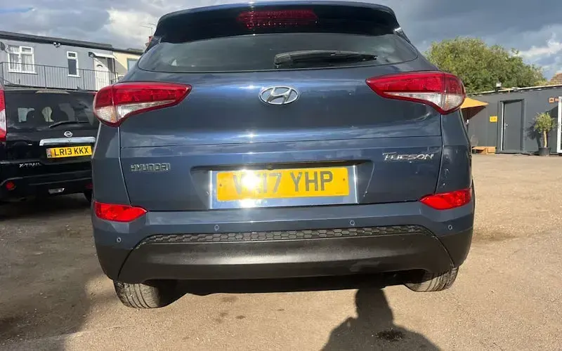 Used Hyundai Tucson SE 132 HP (97 kW) 2017 Blue SUV