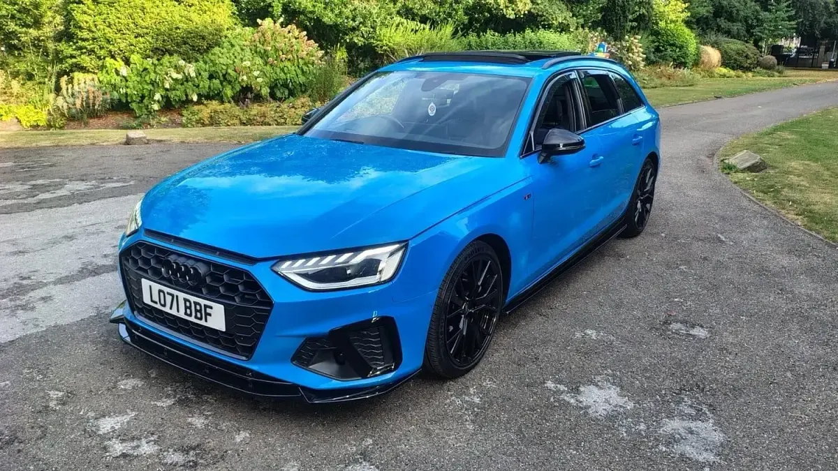 Used Audi A4 Comfort 2022 Blue Estate