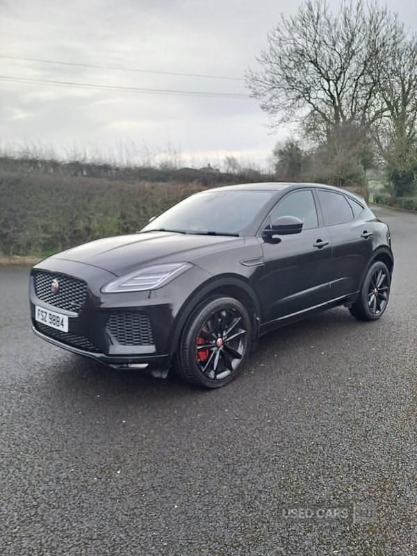 Begagnad Jaguar E-Pace R-Dynamic 180 HK (132 kW) 2018 Svart SUV