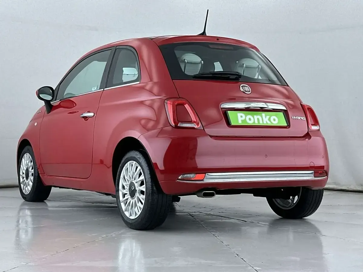 Usado Fiat 500 Dolcevita 70 HP (51 kW) 2022 Vermelho Citadino
