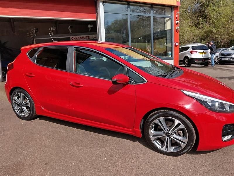 Używany Kia Ceed GT-Line 2016 Czerwony Hatchback