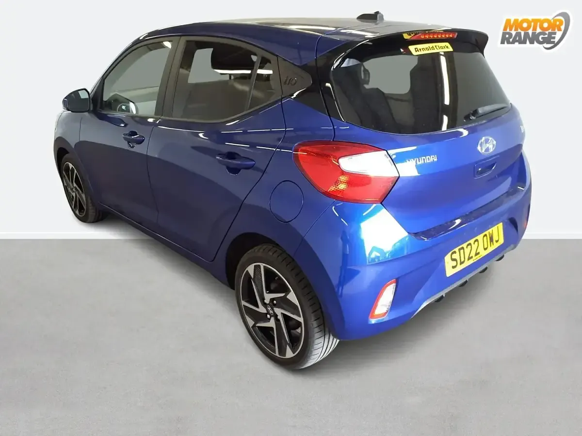 Używany Hyundai i10 Premium 67 KM (49 kW) 2022 Niebieski Hatchback