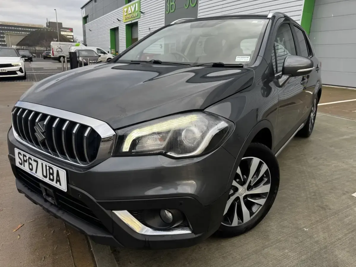 Usado Suzuki SX4 S-Cross SZ5 140 CV (102 kW) 2017 Gris SUV