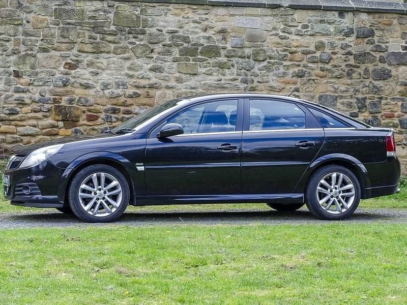 Used Vauxhall Vectra SRi 2006 Black Hatchback