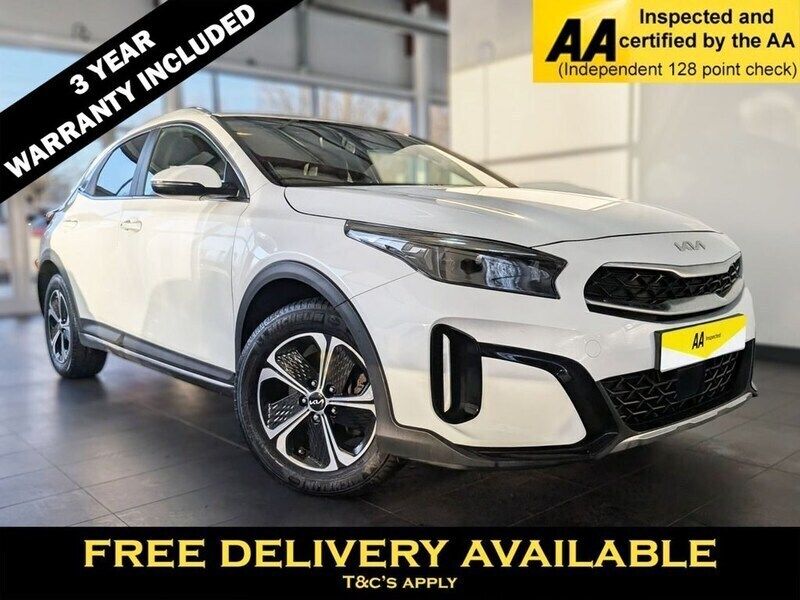 White Used 2023 Kia XCeed 3 SUV | £17,945 (Fair price) - Image 1/2