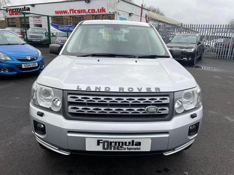 Used Land Rover Freelander 2 150 HP (110 kW) 2012 Silver SUV