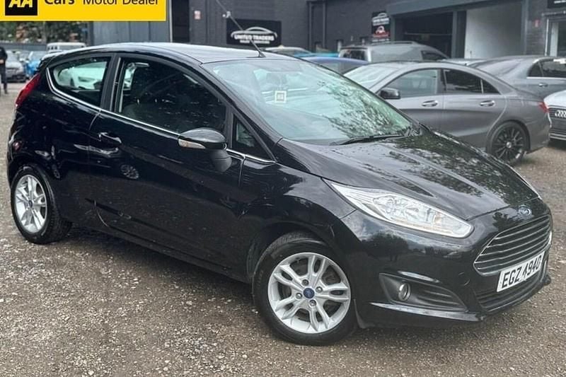 Black Used 2016 Ford Fiesta Zetec Hatchback | £5,995 (Fair price) - Image 1/1
