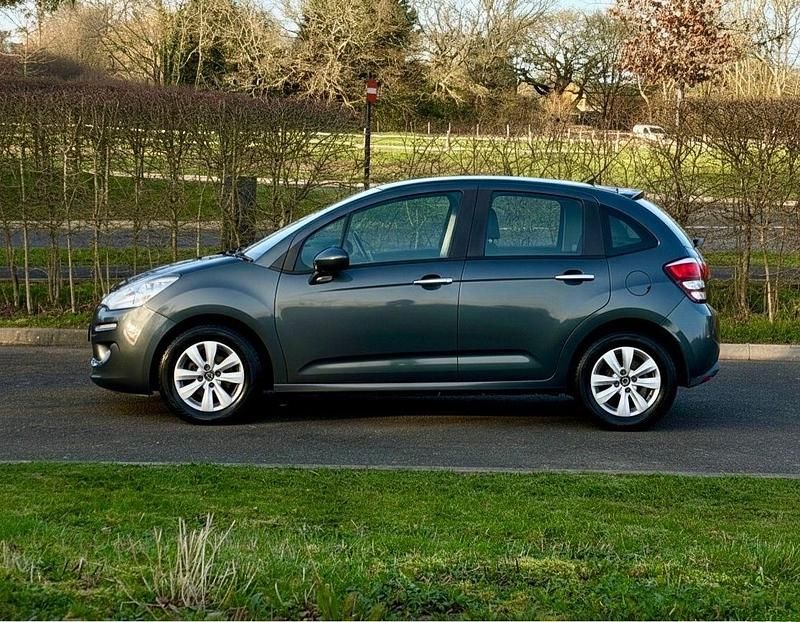 Usado Citroën C3 VTR Sport 68 HP (50 kW) 2014 Cinzento Citadino