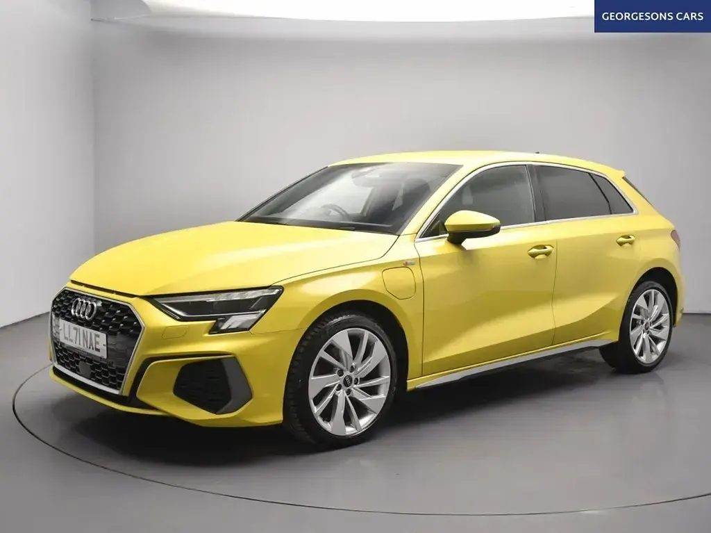 Used Audi A3 Sportback S-Line 204 HP (150 kW) 2021 Yellow Hatchback