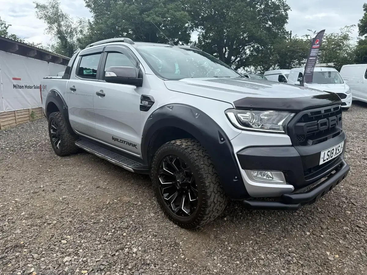 Used Ford Ranger Wildtrack 200 HP (147 kW) 2018 Silver Pickup