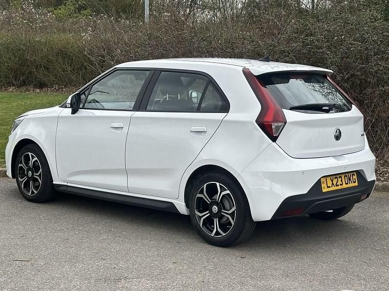 Used MG MG3 Exclusive 106 HP (77 kW) 2023 White Hatchback