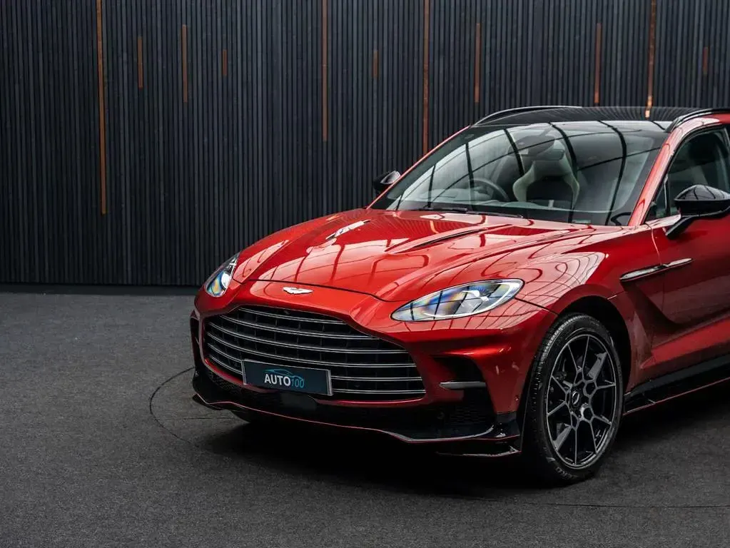 Used Aston Martin DBX 2023 Red SUV