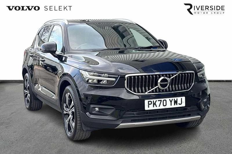 Used Volvo XC40 Inscription 197 HP (144 kW) 2021 Black SUV