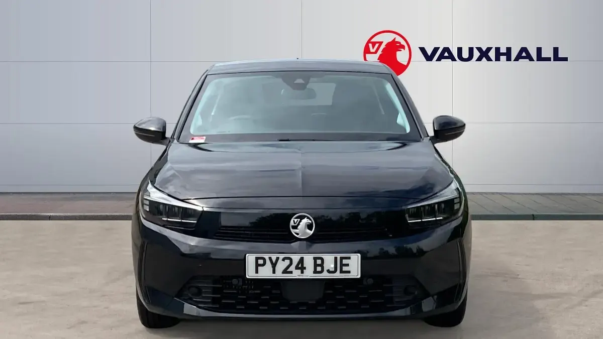 Used Vauxhall Corsa Design Edition 101 HP (74 kW) 2024 Black Hatchback