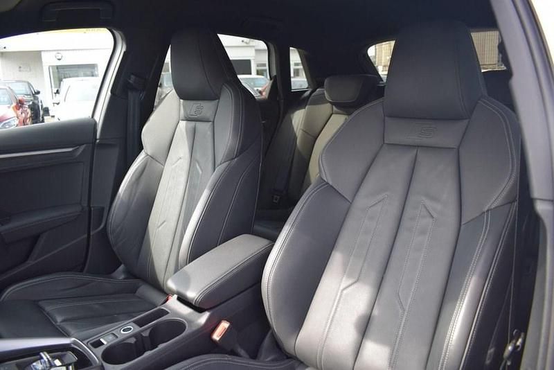 Used Audi A3 Sportback S-Line 116 HP (85 kW) 2021 White Hatchback