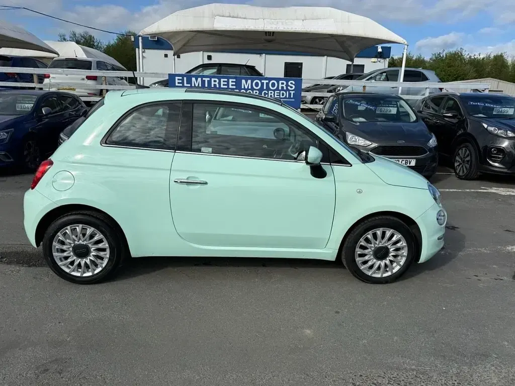 Gebraucht Fiat 500 Lounge 69 PS (50 kW) 2017 Grün Kleinwagen