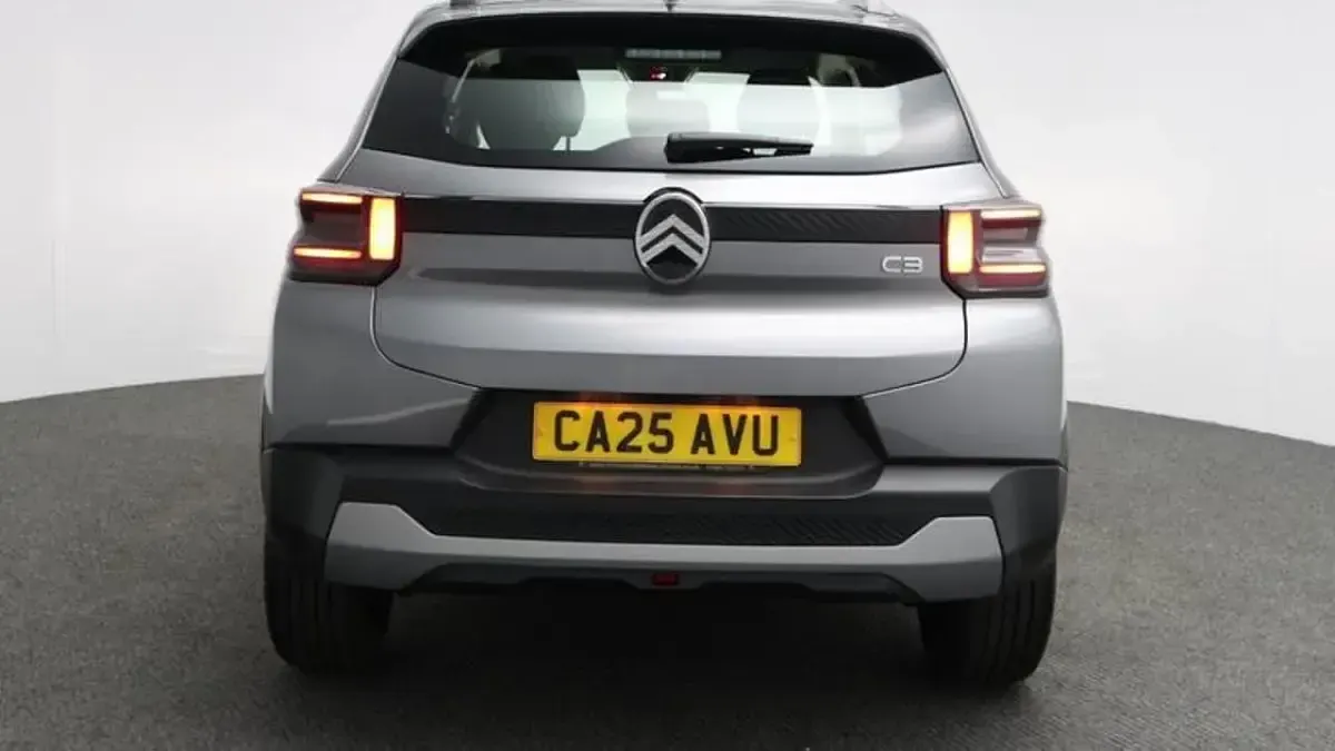 Used Citroën C3 99 HP (72 kW) 2025 Grey SUV