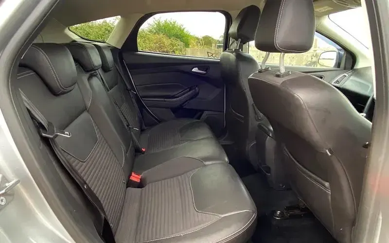 Used Ford Focus Titanium X 125 HP (91 kW) 2015 Silver Hatchback