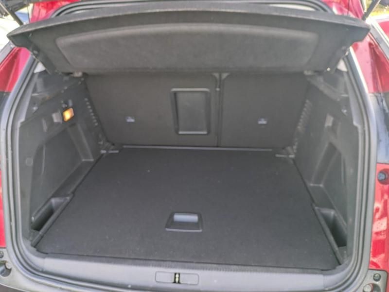 Second-hand Peugeot 3008 Allure 130 CP (95 kW) 2018 Roșu SUV
