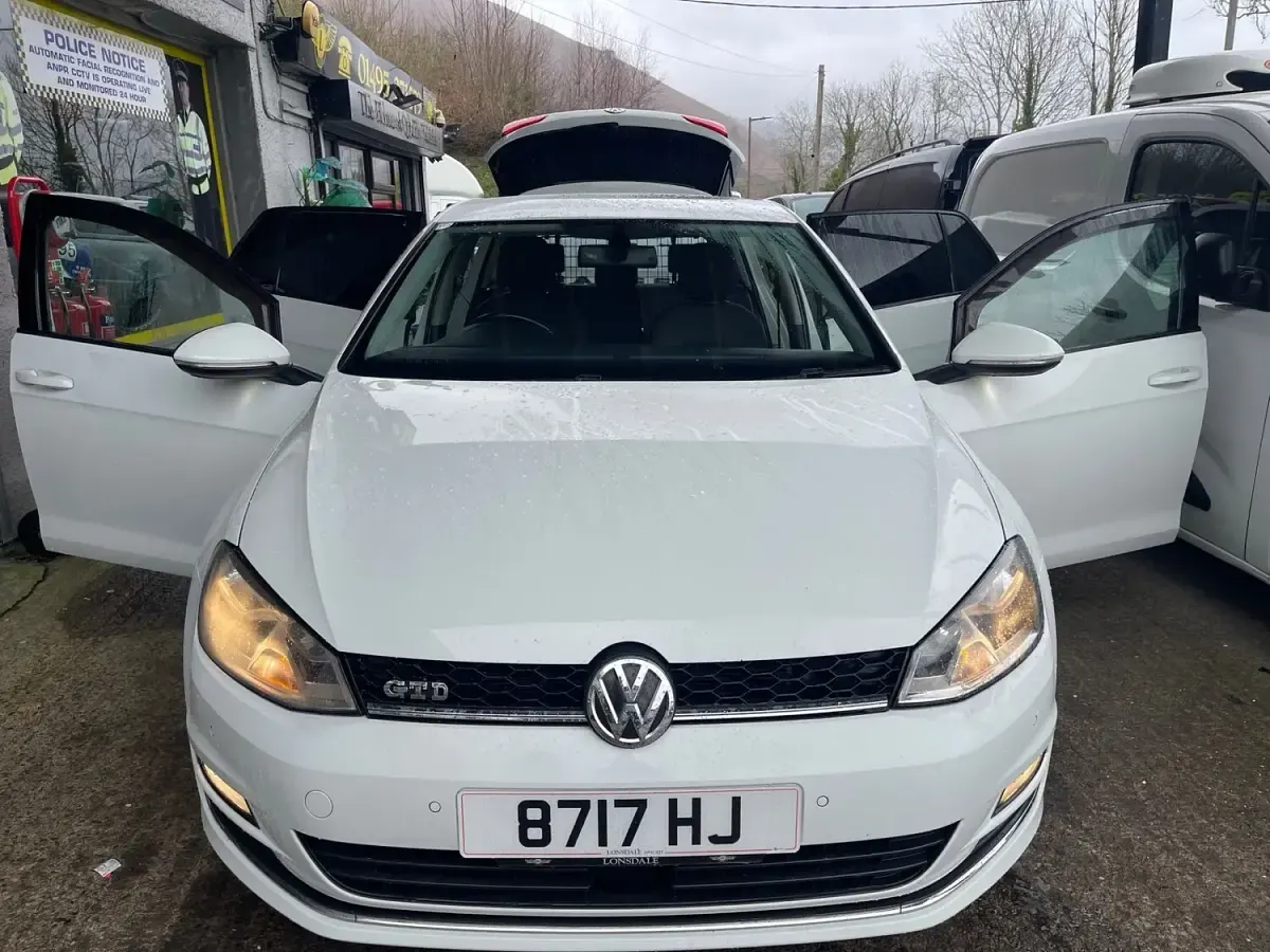 Used VW Golf VII GT 2013 White Hatchback