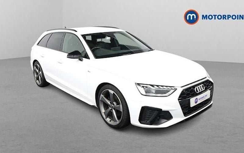 Used Audi A4 Black Edition 150 HP (110 kW) 2021 White Estate