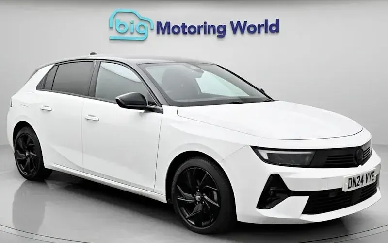 Used Vauxhall Astra S 131 HP (96 kW) 2024 Hatchback