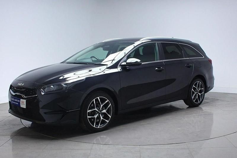 Used 2024 Kia Ceed Sportswagon 2 Estate | £20,636 (Expensive) - Image 1/1
