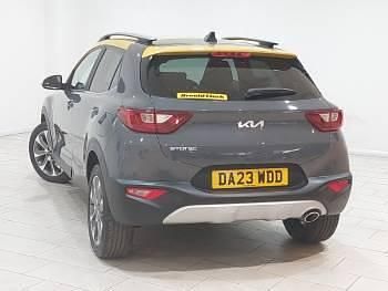 Used Kia Stonic 99 HP (72 kW) 2023 Grey SUV