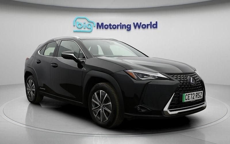 Used Lexus UX 150 kW (204 HP) 2022 SUV