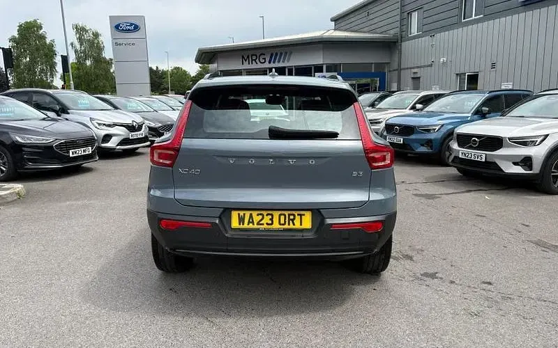 Used Volvo XC40 Plus 163 HP (119 kW) 2026 SUV