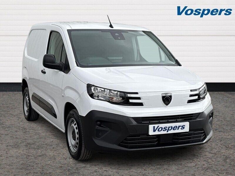 White New 2025 Peugeot Partner MPV | £16,490 (Good price) - Image 1/3