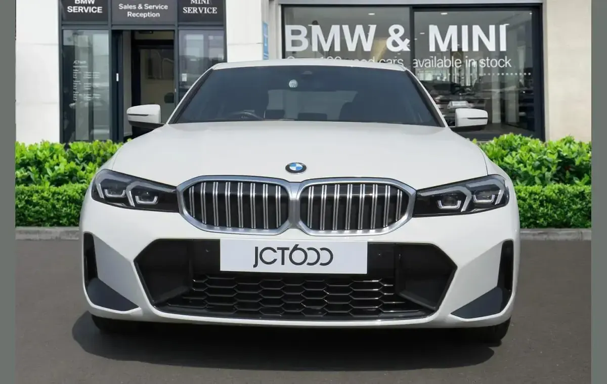 Used BMW 320 M Sport 180 HP (132 kW) 2024 White Sedan