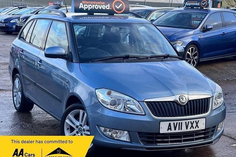 Grey Used 2011 Skoda Fabia Elegance Estate | £4,000 (Good price) - Image 1/1