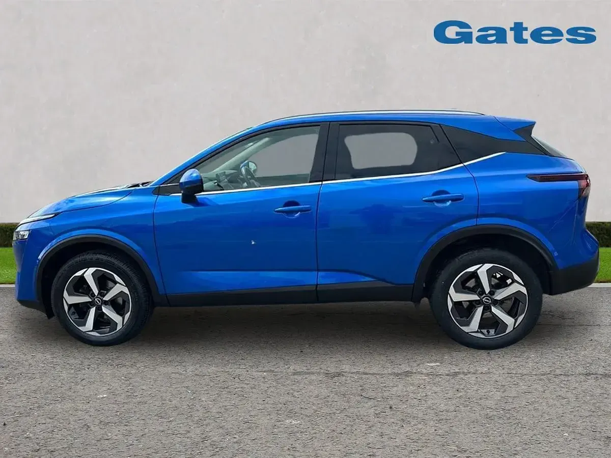 Used Nissan Qashqai N-Connecta 2023 Blue SUV