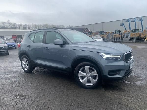 Used Volvo XC40 Momentum 2022 Grey SUV