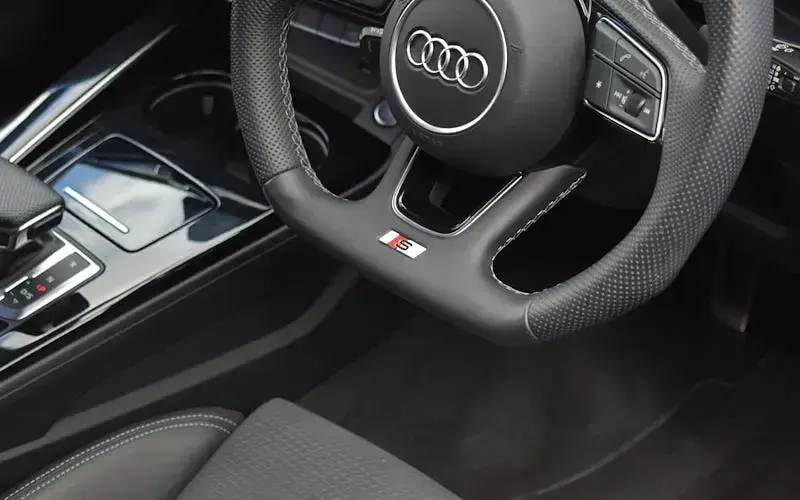 Used Audi A4 Black Edition 204 HP (150 kW) 2022 Grey Estate
