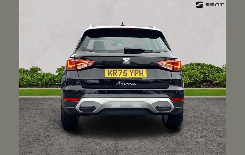 New Seat Arona Xperience 113 HP (83 kW) 2025 Black SUV